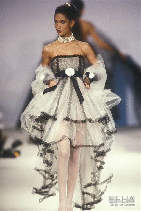 chanel 1990 collection.